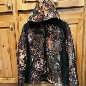 Womens 2XL Under Armour Hunting Coat